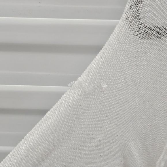 Free People Intimately Layering Top Womens Size S Lightweight Knit White * FLAW - Picture 8 of 12